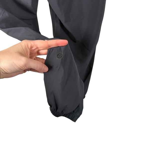 Lululemon Namaskar Grey Crop Pants Athleisure Gym Travel Pull On Workout Women 8 - Picture 5 of 6